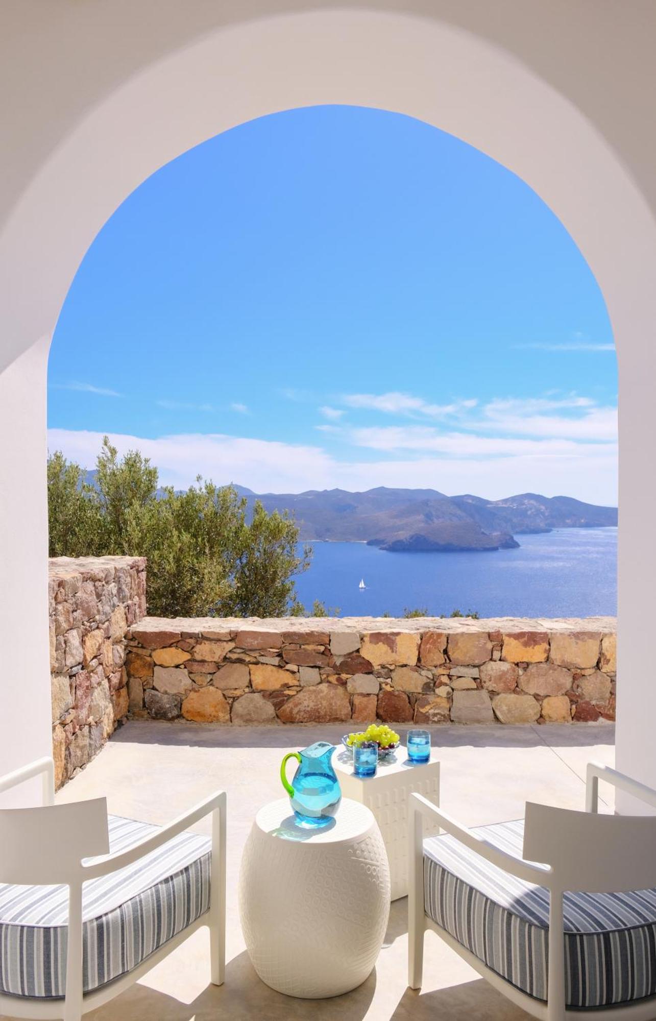 Odyssey Rock Milos Sunset Suites Plaka  ห้อง รูปภาพ