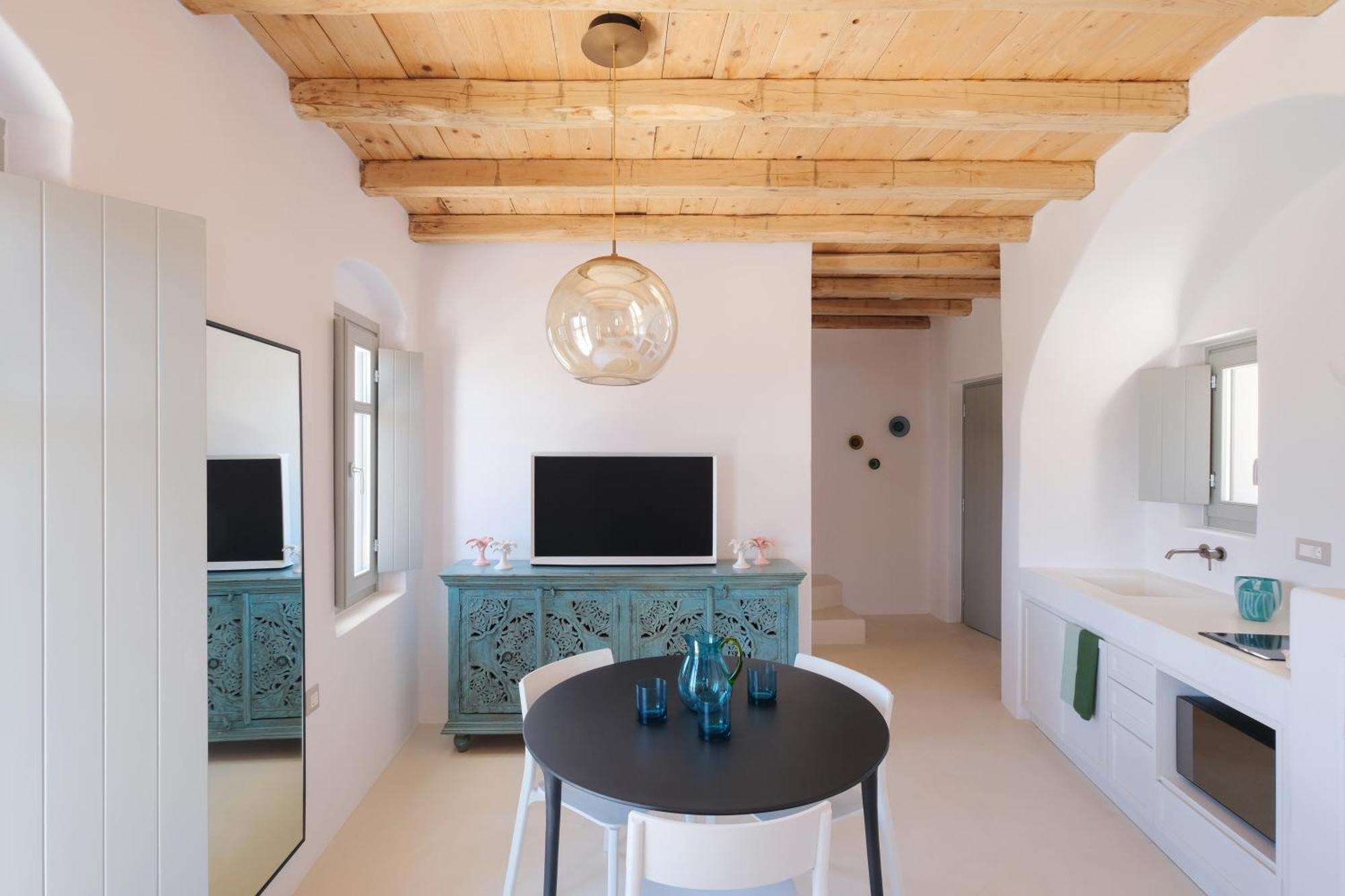 Odyssey Rock Milos Sunset Suites Plaka  ภายนอก รูปภาพ