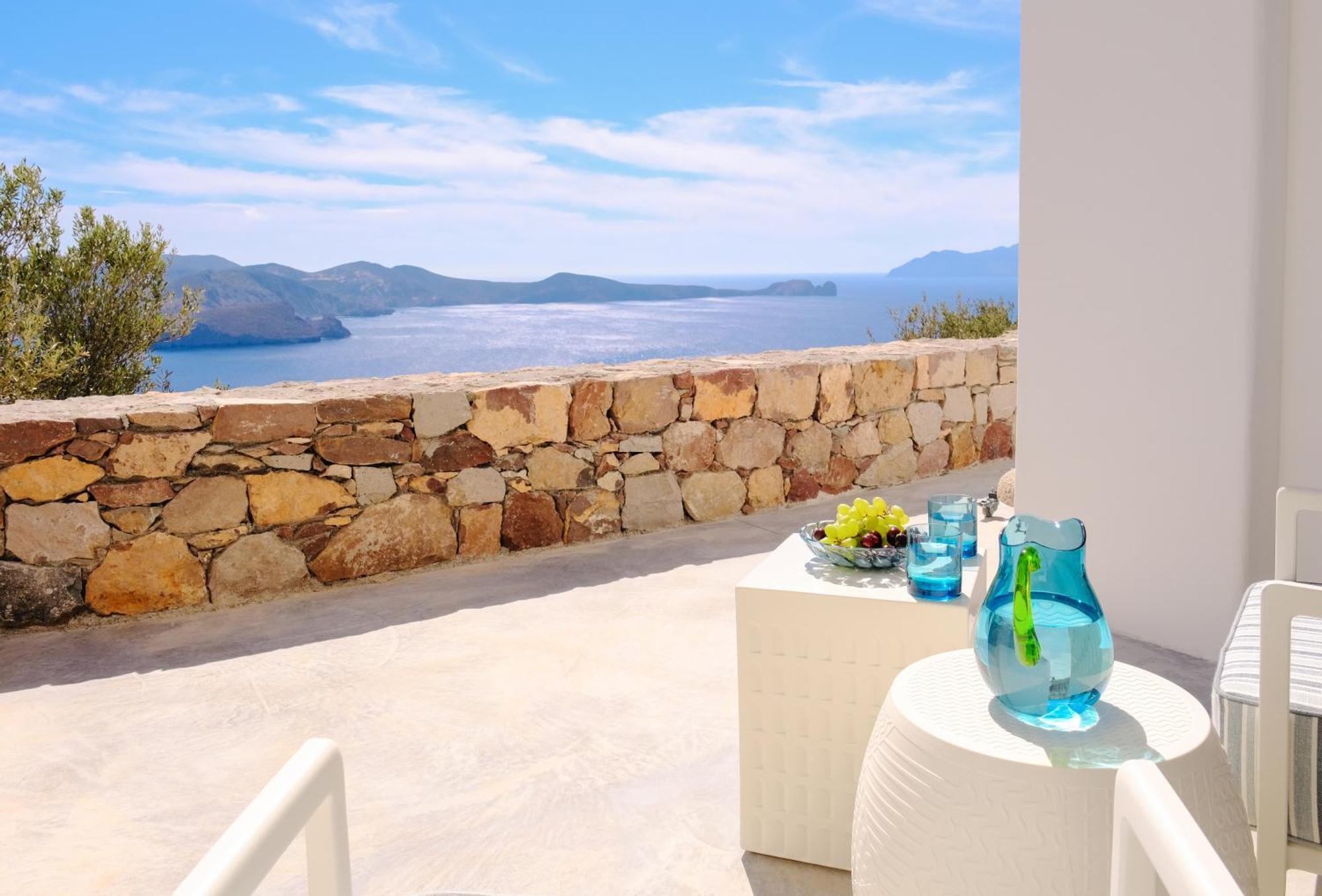 Odyssey Rock Milos Sunset Suites Plaka  ภายนอก รูปภาพ