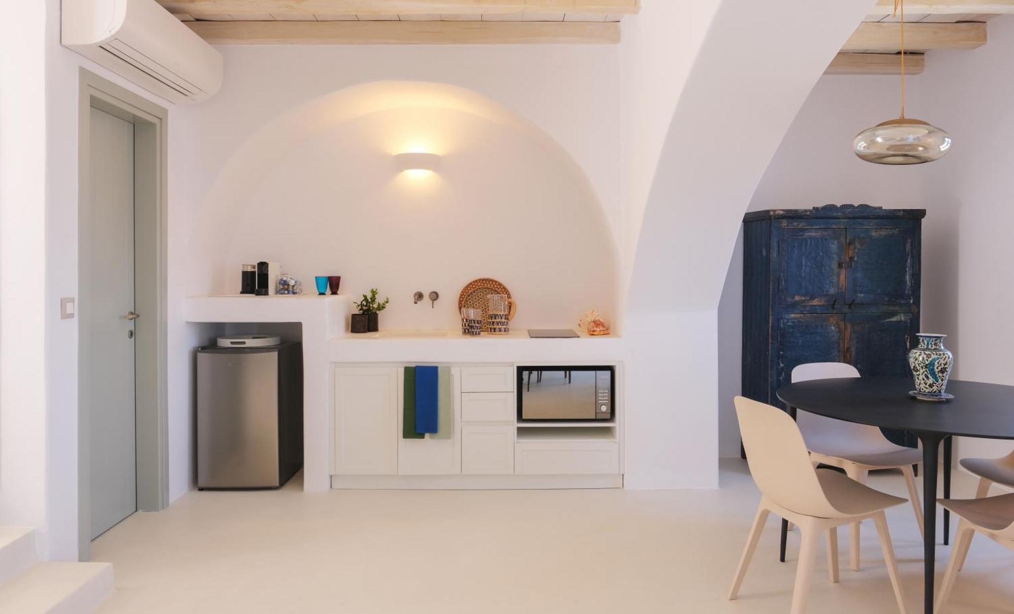 Odyssey Rock Milos Sunset Suites Plaka  ห้อง รูปภาพ