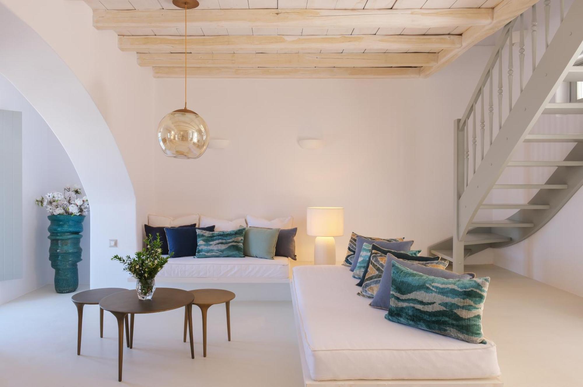 Odyssey Rock Milos Sunset Suites Plaka  ภายนอก รูปภาพ
