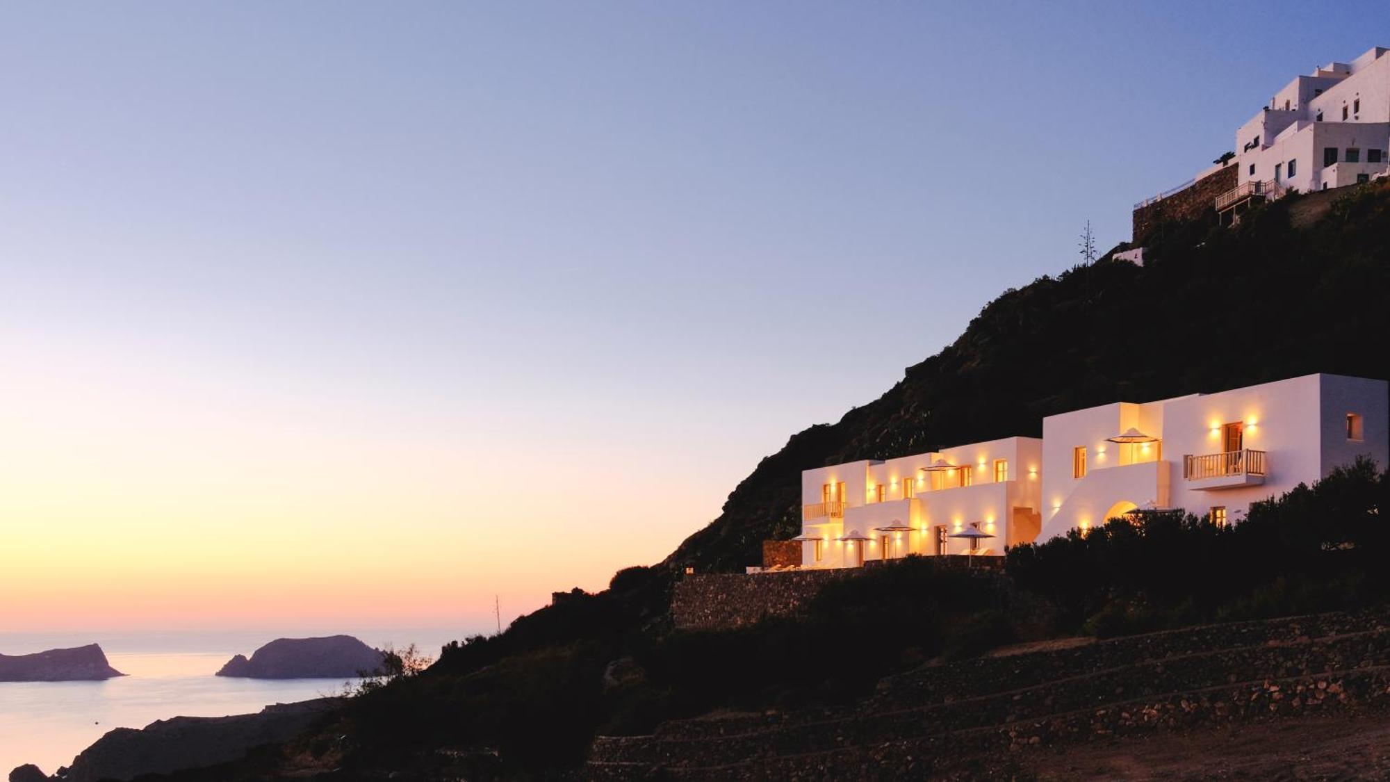 Odyssey Rock Milos Sunset Suites Plaka  ภายนอก รูปภาพ