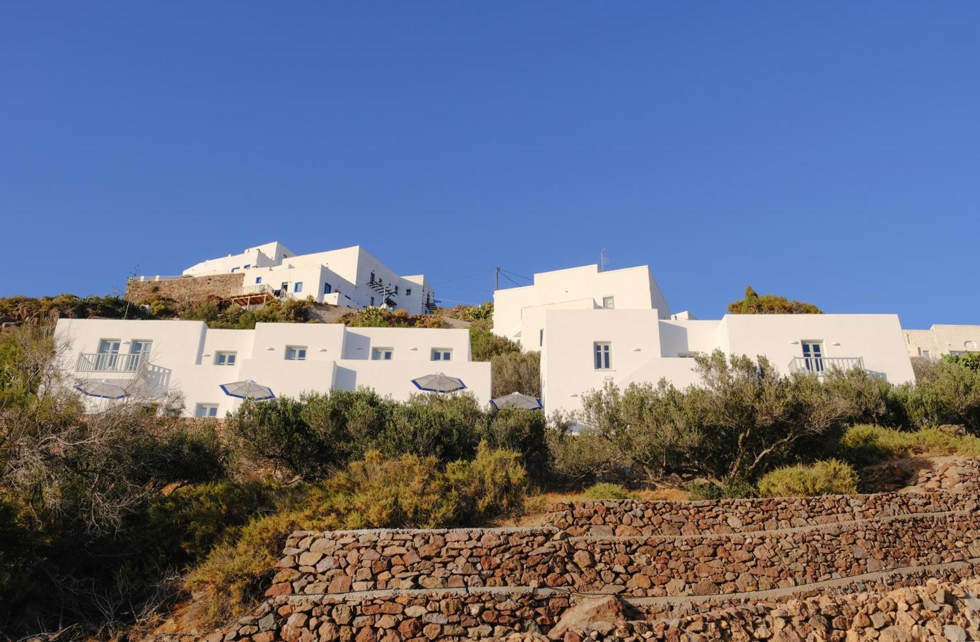 Odyssey Rock Milos Sunset Suites Plaka  ภายนอก รูปภาพ