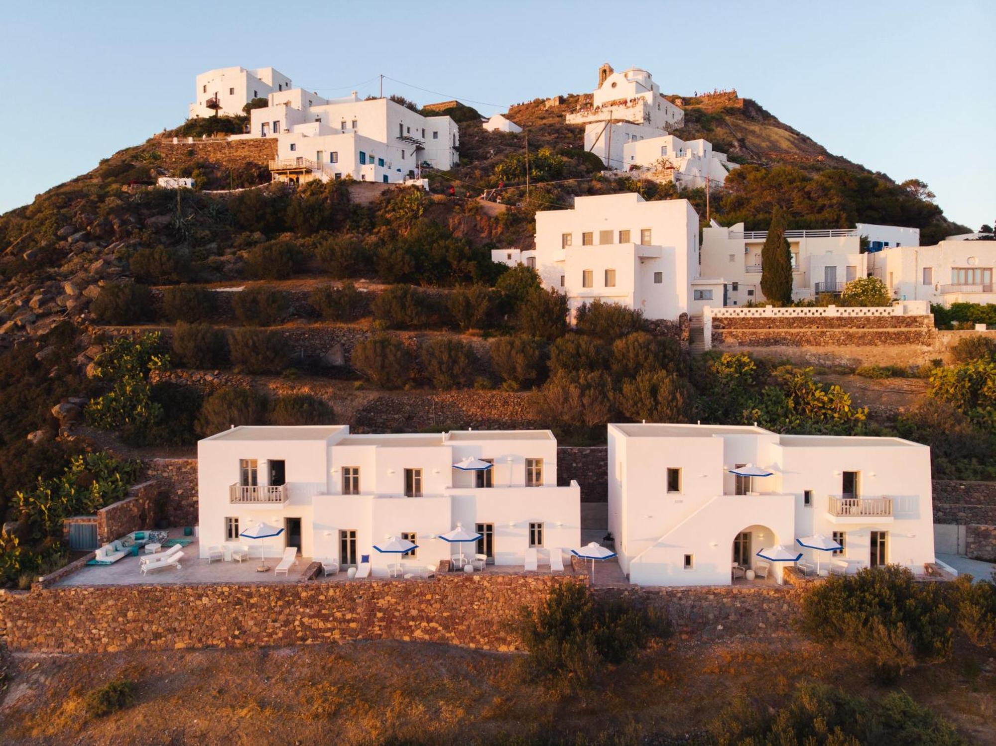 Odyssey Rock Milos Sunset Suites Plaka  ภายนอก รูปภาพ